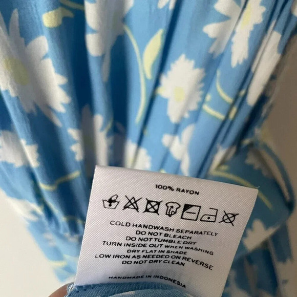 Faithfull the Brand Dolores Jumpsuit In Leyla Floral Blue Print Size 4/Small - Picture 12 of 12